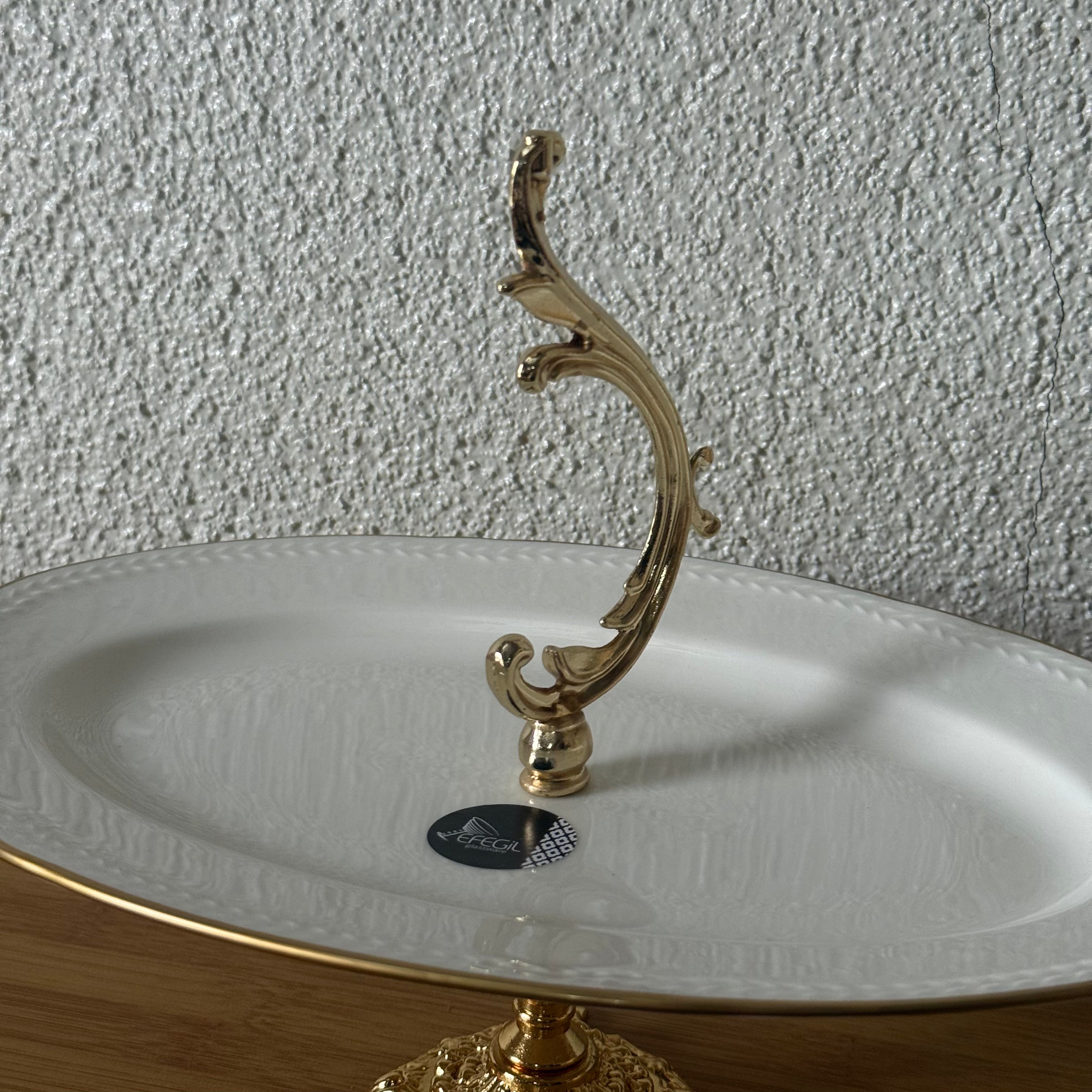 Firuze Gold Yaldızlı Porselen Oval Kayık Sunumluk Ayaklı Kod:3801 30x22 cm