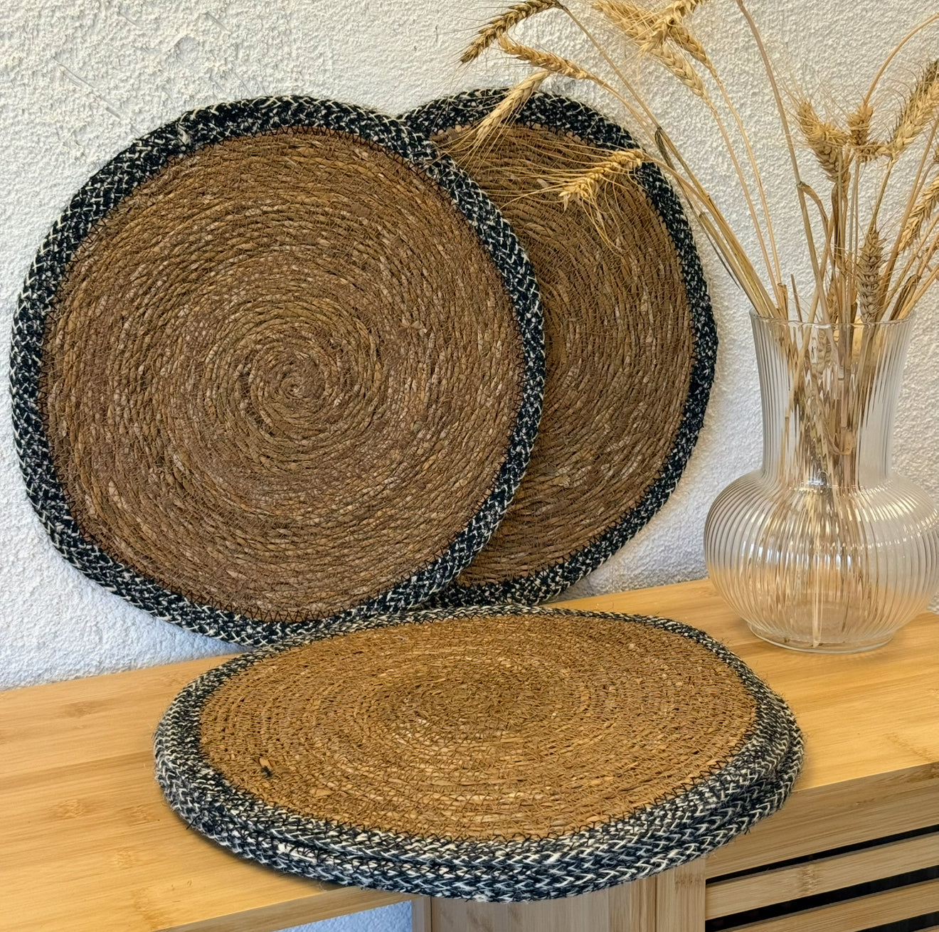 Hasır Amerikan Servisi Siyah Detaylı 6 Adet Set