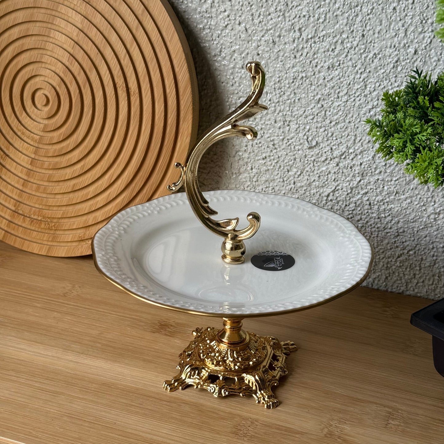 Firuze Gold Ayaklı Porselen Sunumluk Tutmalı 19 cm Kod:3732