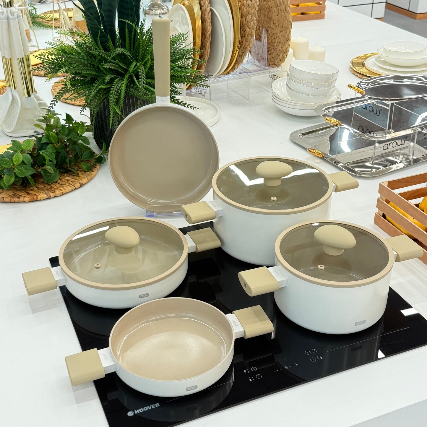 Arow Kristal Kaplama Yapışmaz Taban Tencere Tava Seti 8 Parça Krem