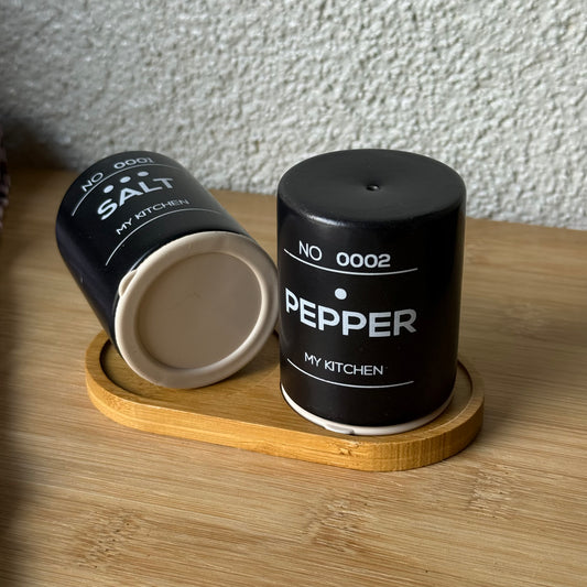 Tutku Bambu Standlı İkili Tuzluk Seti Siyah