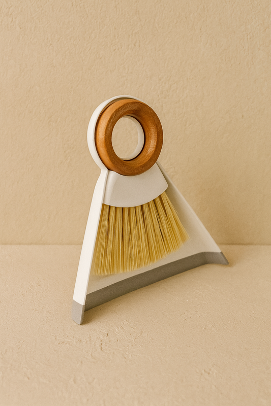 Marina Bambu Tutmalı Kırpıntı Toplayıcı Fırça Beyaz