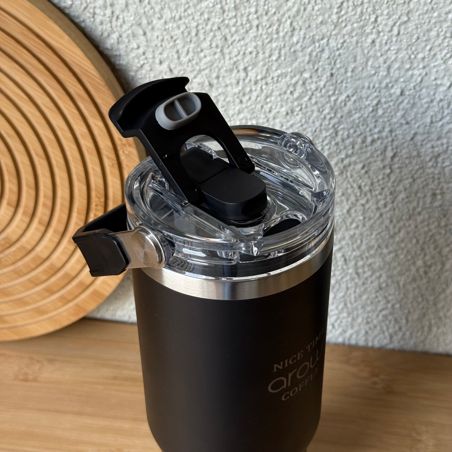 Arow Paslanmaz Çelik Tutmalı Termos Siyah 750 ml