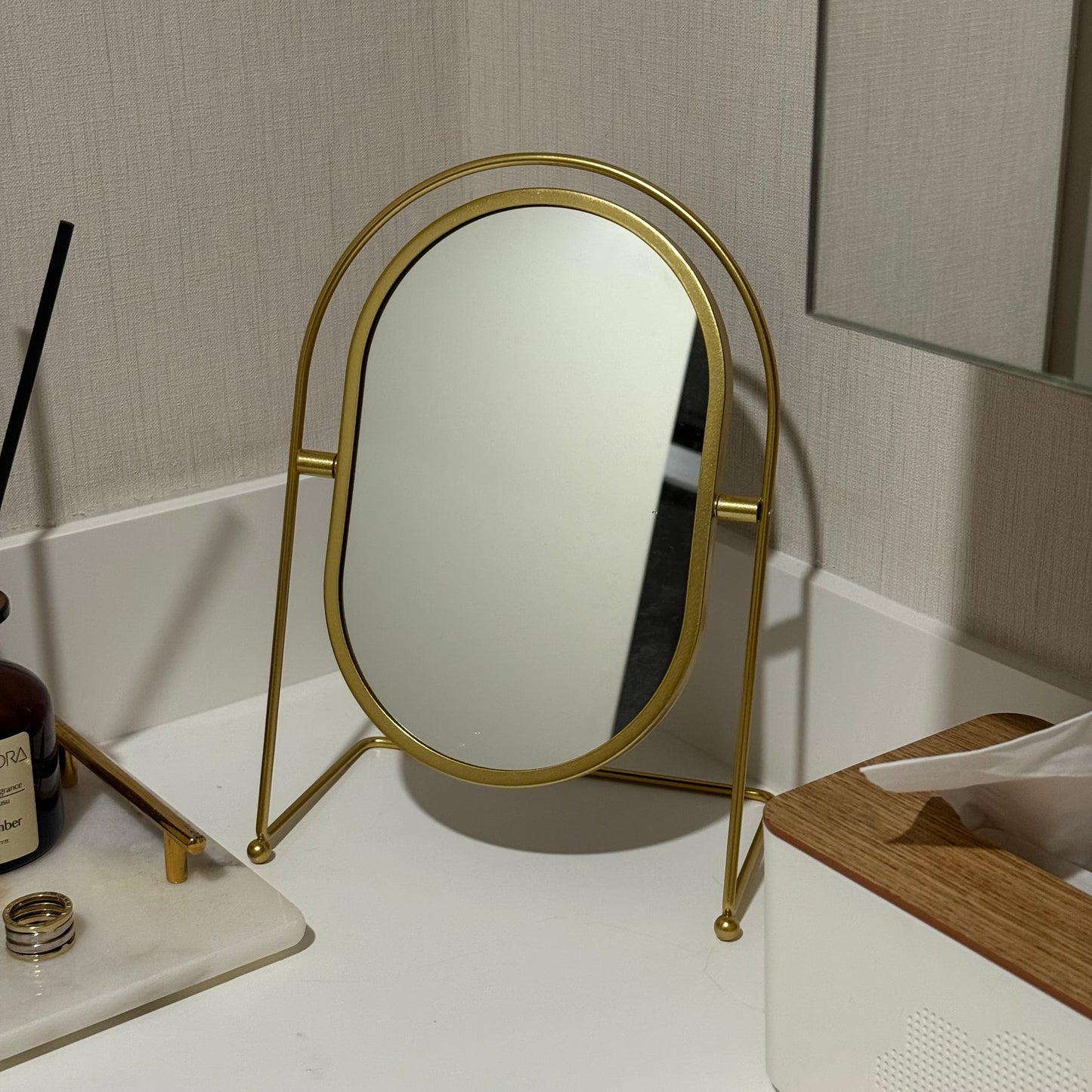 Nuro Masa Üstü Oval Ayna Gold