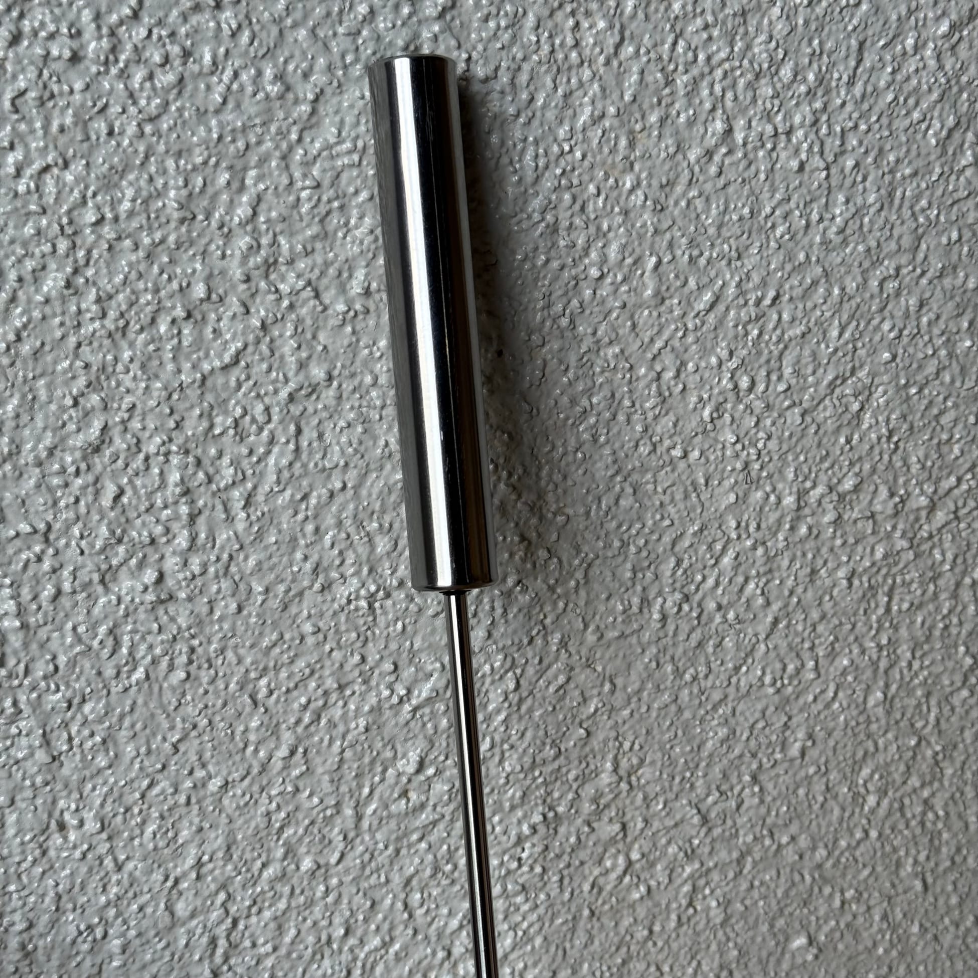 Sasha Basmalı Hareketli Metal Çırpıcı 35 cm (Süper Fiyat)