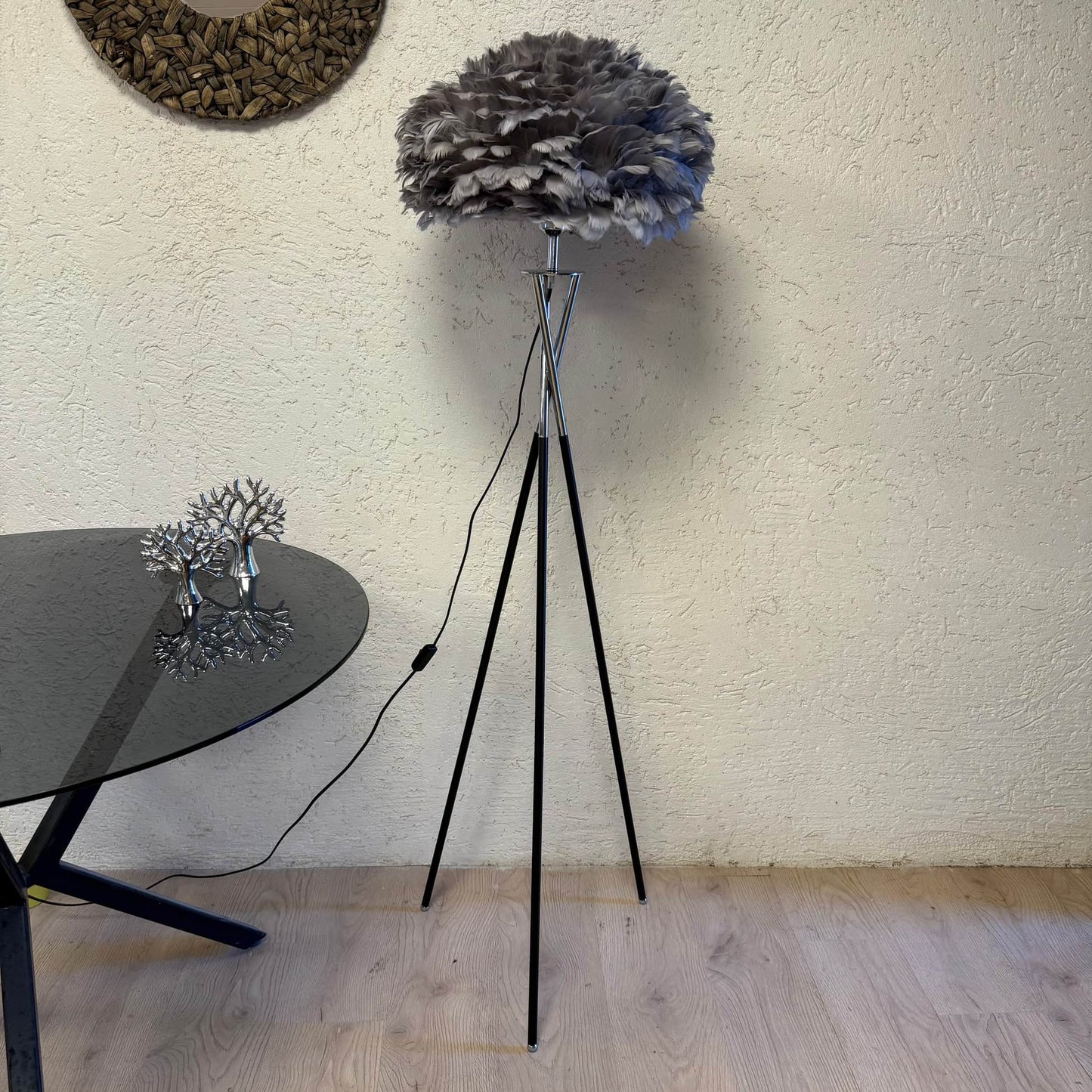 Talia Metal Ayaklı Tüy Lambader Gri-Gümüş 1,55 cm