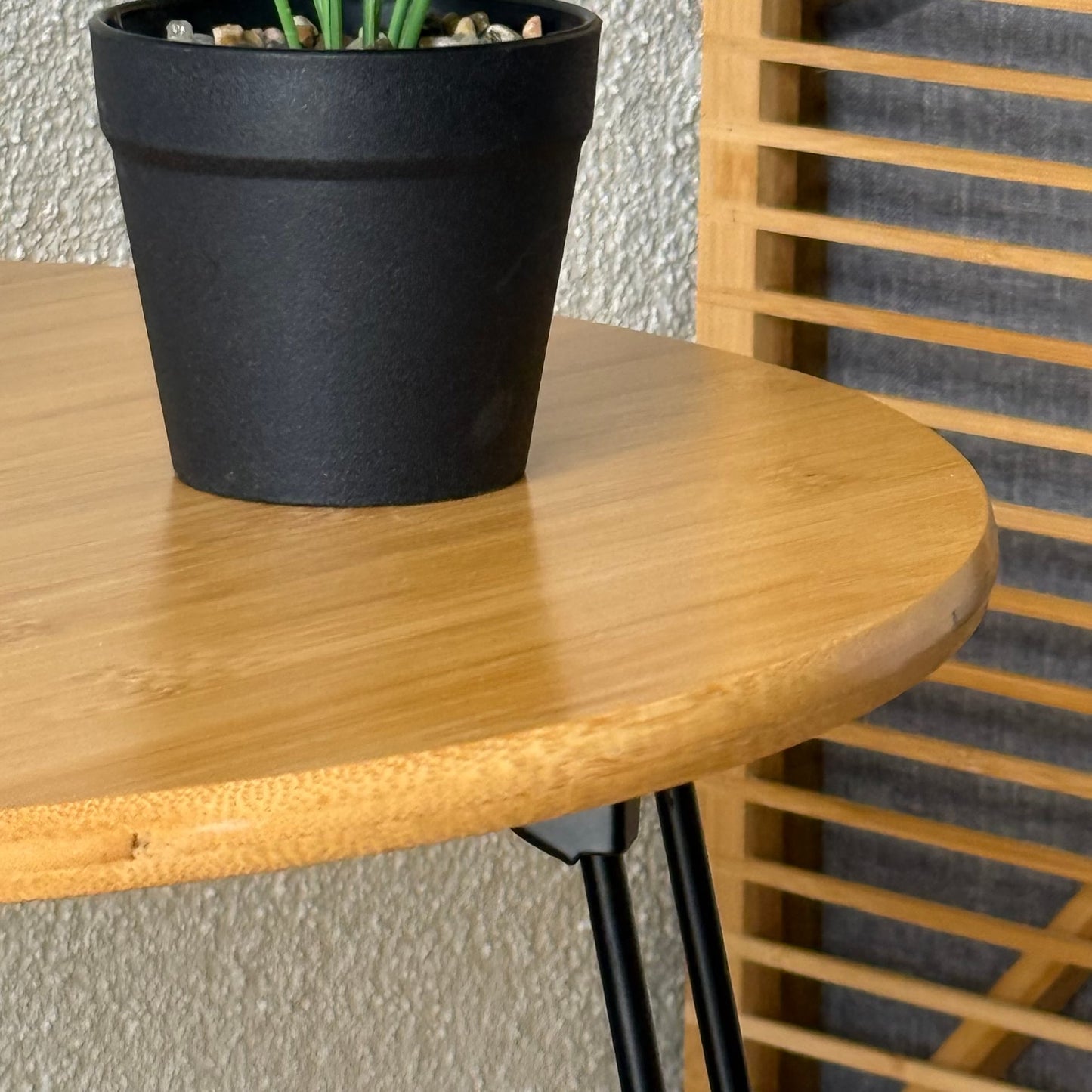 Morena Yuvarlak Metal Ayaklı Katlanır Bambu Sehpa 45x45x46 CM