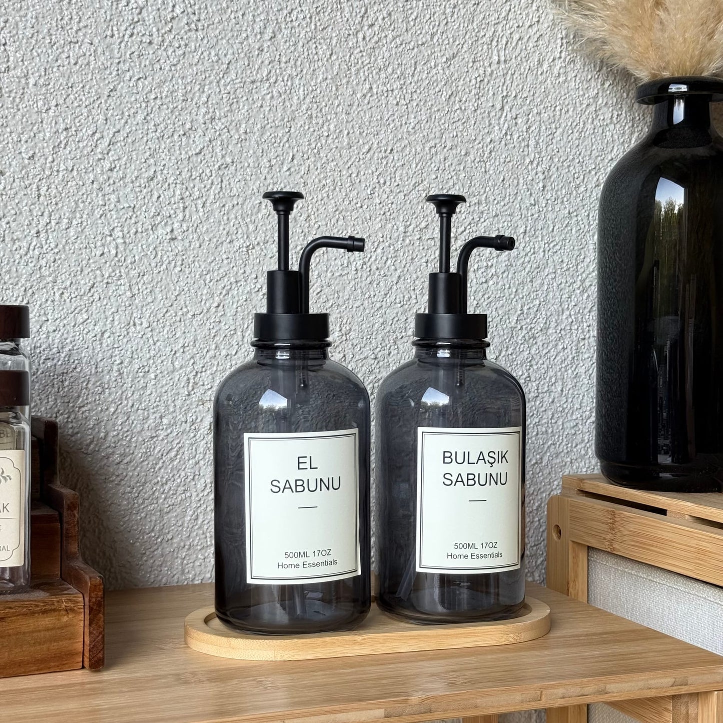 Selena Bambu Standlı İkili Cam Yuvarlak Sıvı Sabunluk Seti Füme 500 ml
