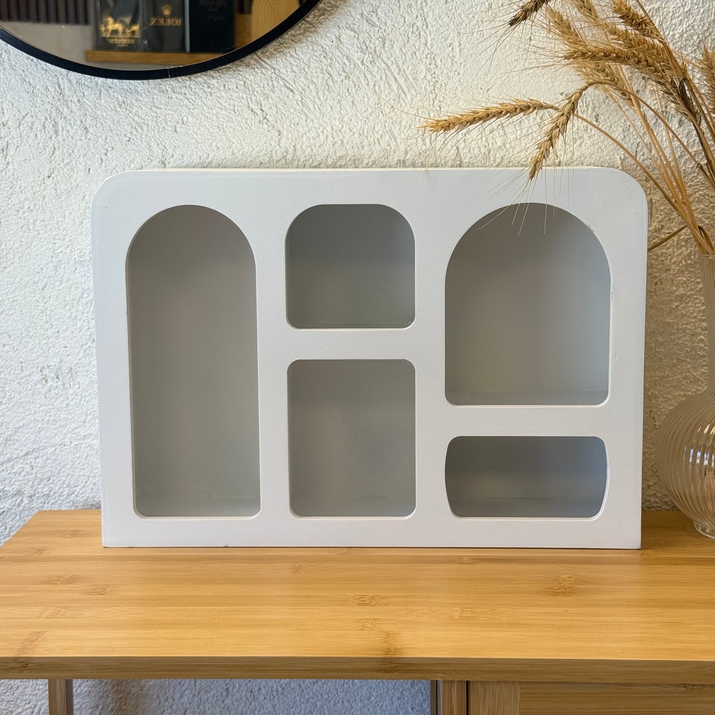 İskandinav Ahşap Dekoratif Duvar Rafı 40X28X12,5 CM