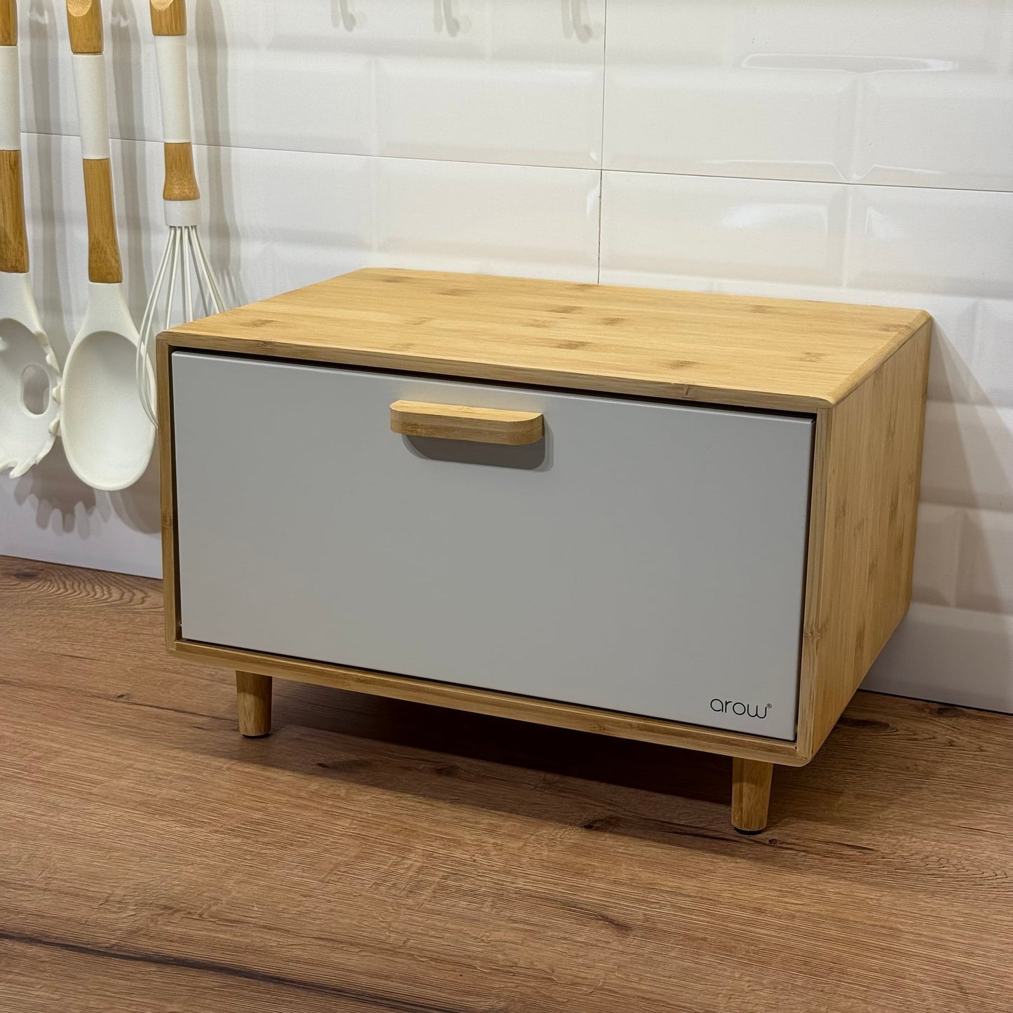 Eva Ayaklı Bambu Ekmeklik Krem