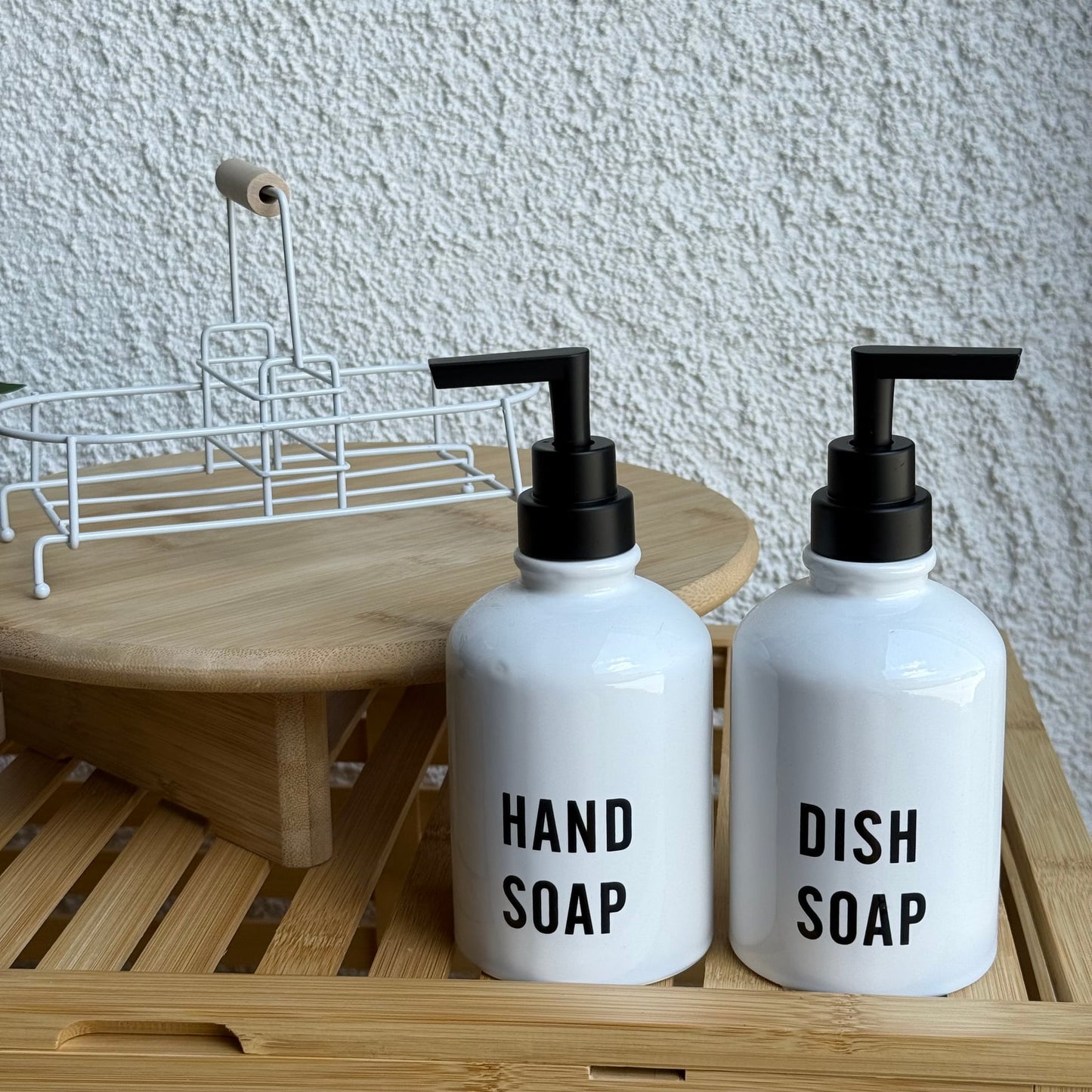 Tonish Metal Standlı Poeselen Sıvı Sabunluk Seti  Beyaz