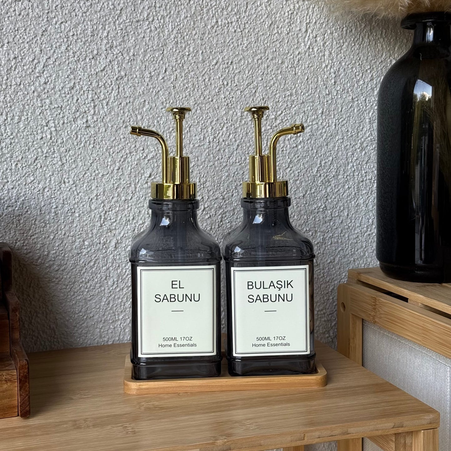 Lucia Bambu Standlı İkili Cam Kare Sıvı Sabunluk Seti Füme 500 ml