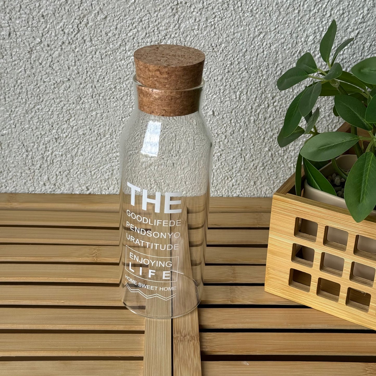 Fog Mantar Kapaklı Cam Sürahi 750 ML