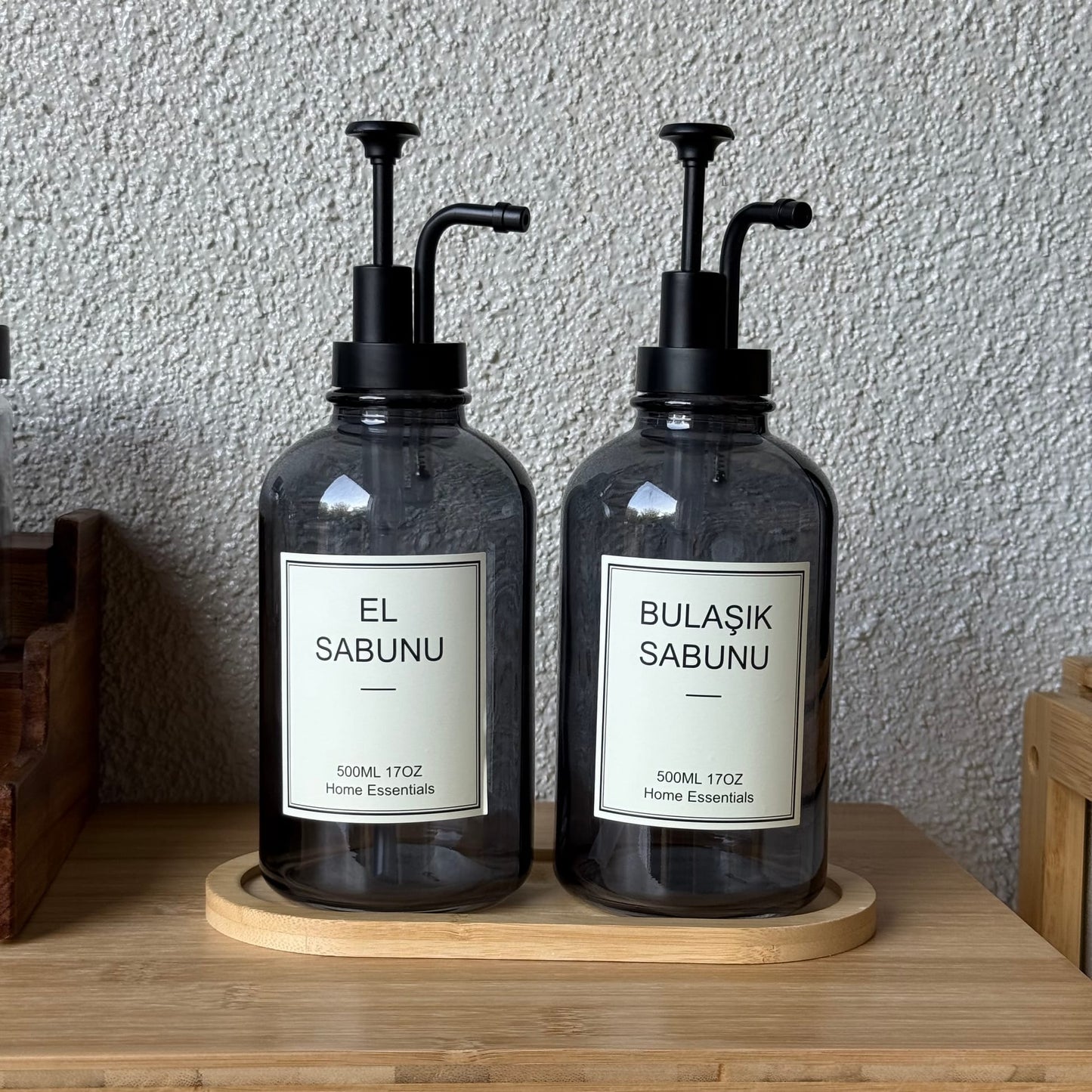 Selena Bambu Standlı İkili Cam Yuvarlak Sıvı Sabunluk Seti Füme 500 ml