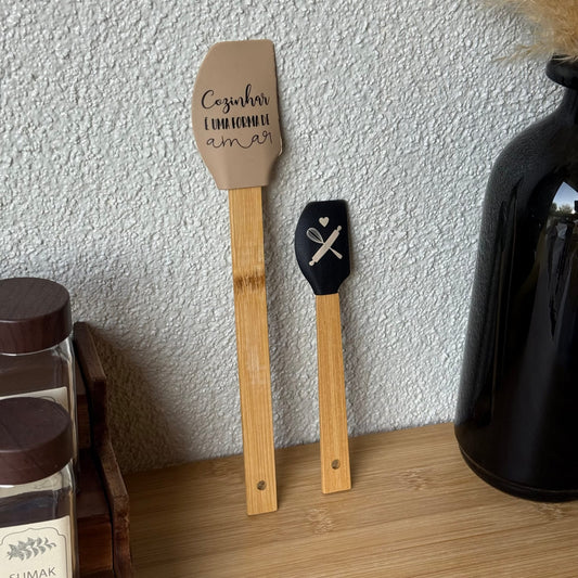 Medusa İki Boy Bambu Saplı Silikon Spatula Seti 27 cm ,18 cm Krem-Siyah
