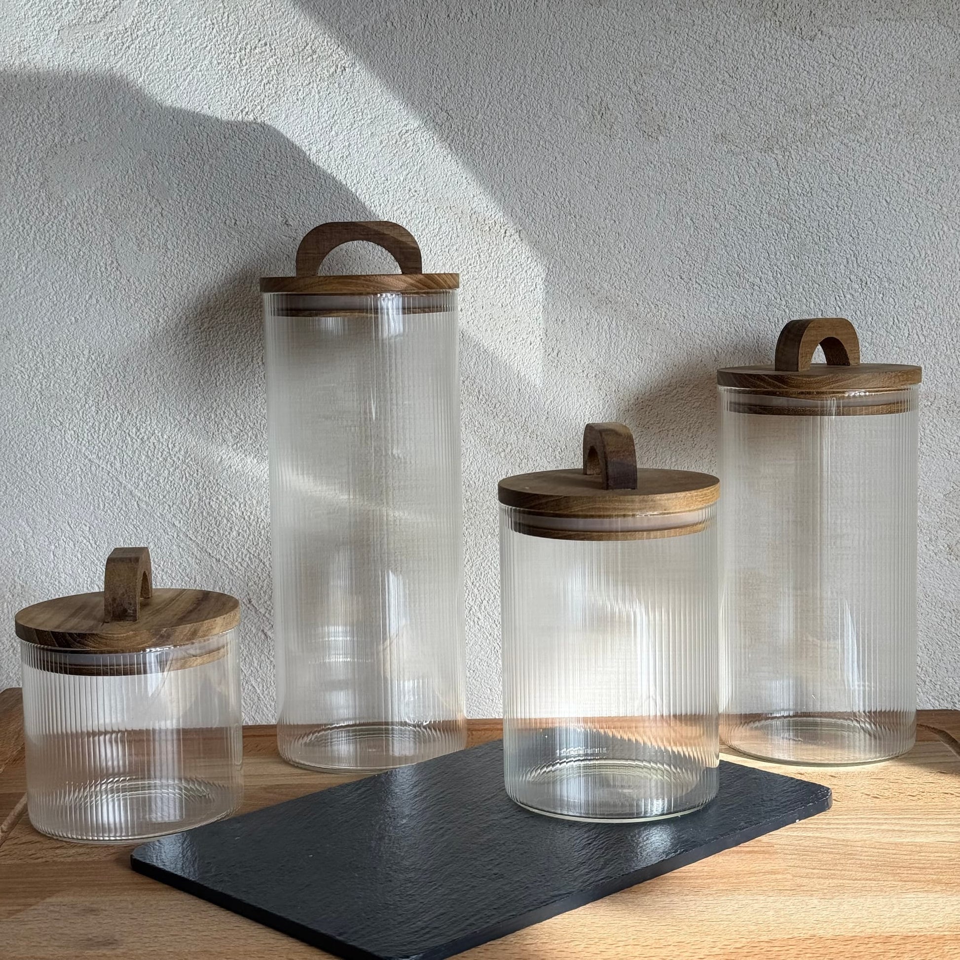 Regina 4 Lü Çizgili Silidir Kavanoz Model 2 Seti Akasya Ağacı Kapaklı