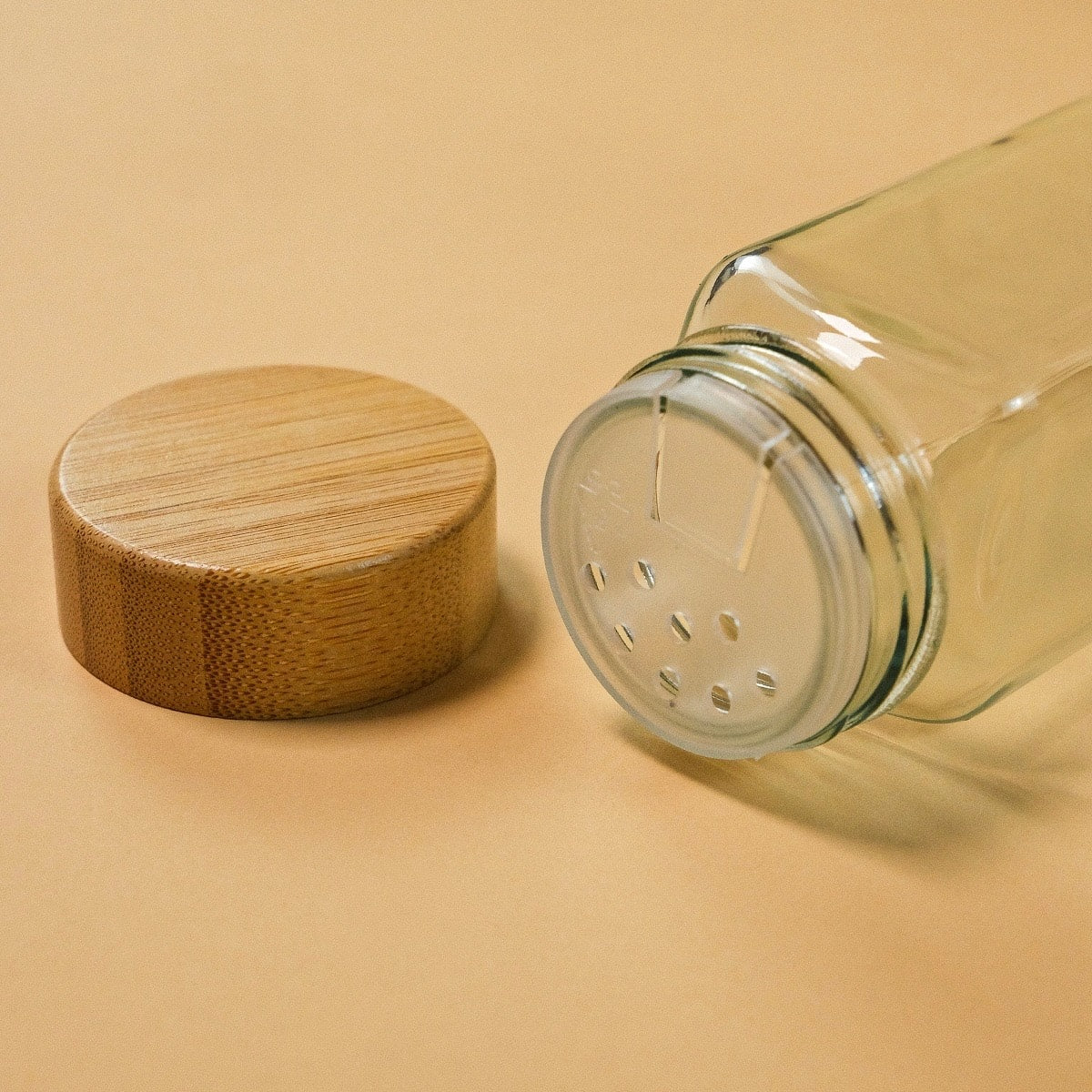 Oliv Bambu Dönen Standlı 12 Adet Baharatlık Seti 120 ml (KOD:8838)